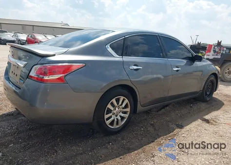 2014 Nissan Altima 2.5 S from USA, damaged, VIN 1N4AL3AP3EC107371